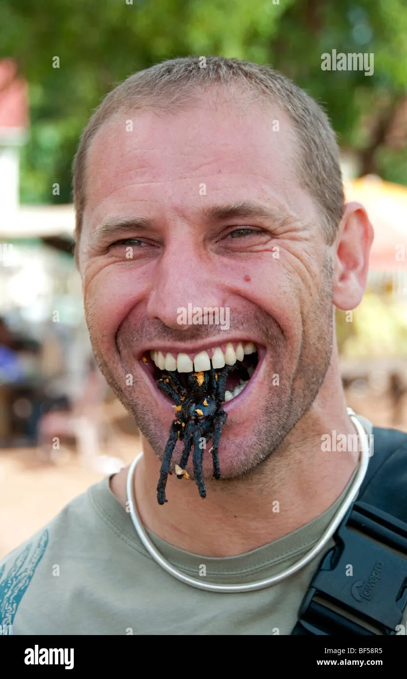 20314 deep fried tarantula image3